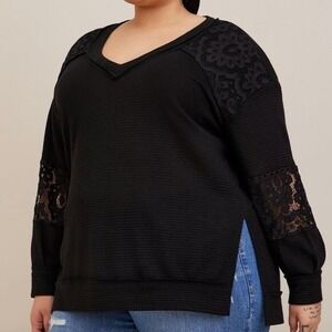 Torrid Sweatshirt Waffle V-Neck Lace Inset Black Long Sleeve Cuffs NEW 3X